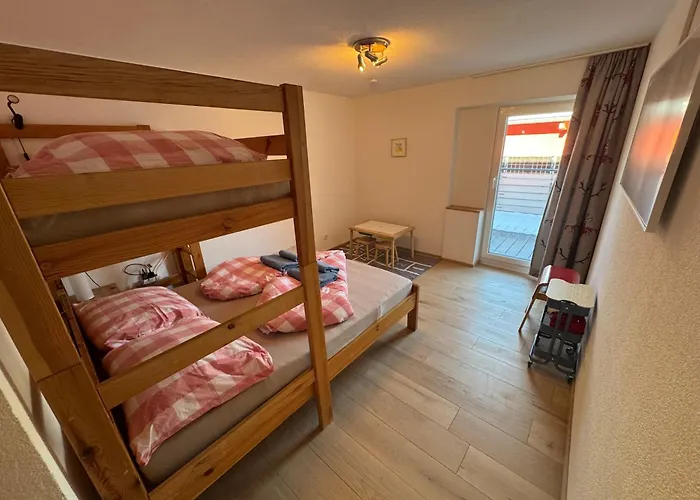 Geraeumige Familienwohnung Fuer Aktivurlauber * Заутенс