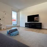 Апартаменты Geraeumige Familienwohnung Fuer Aktivurlauber Заутенс