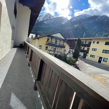 Geraeumige Familienwohnung Fuer Aktivurlauber Apartament *